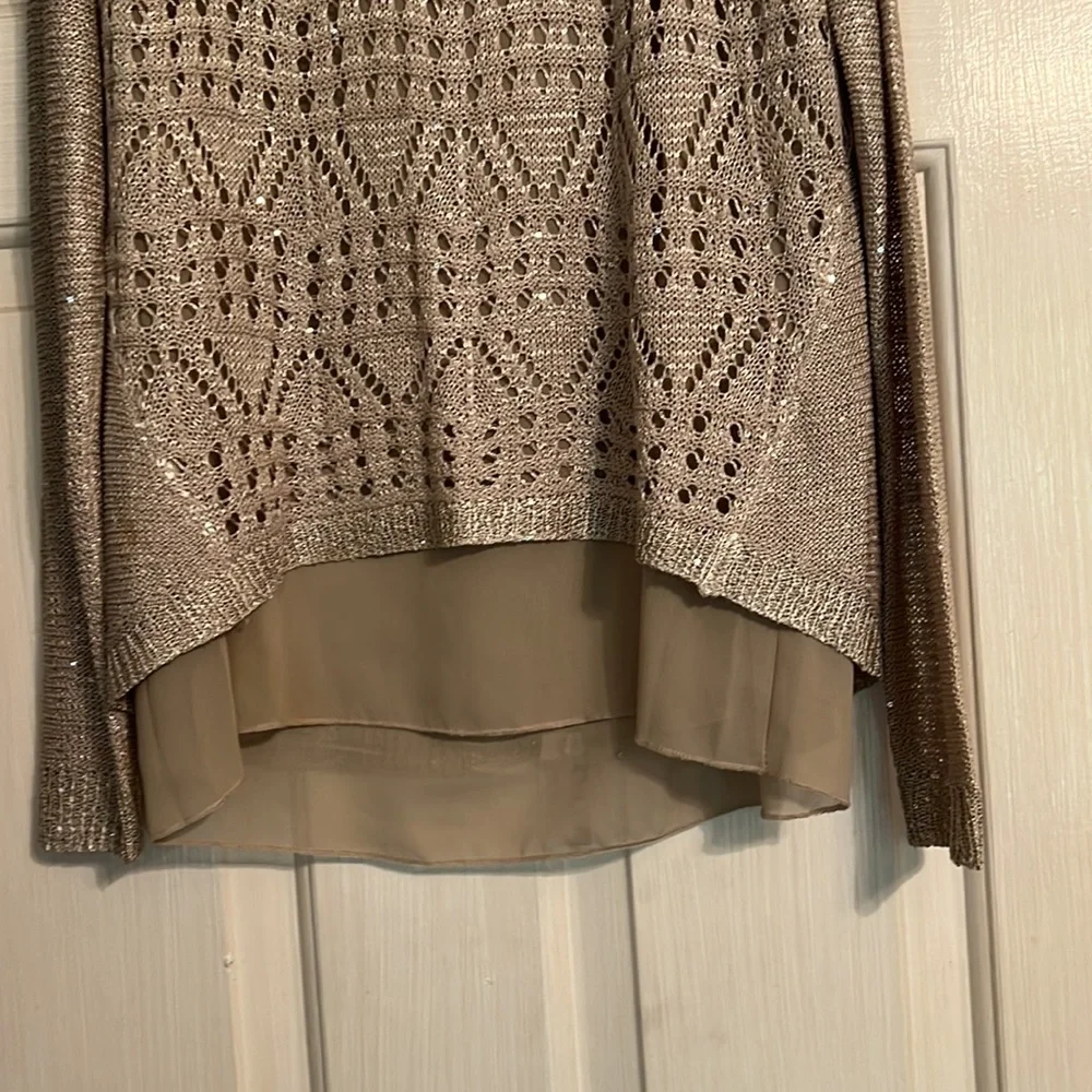 Sweater - Picture 2 of 4
